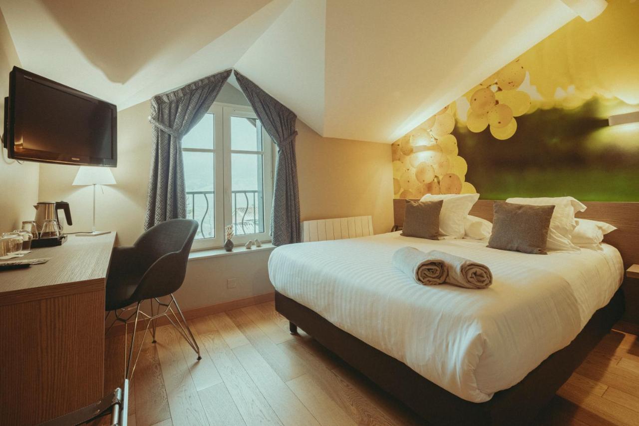 Hotel De Clochemerle, Privatif & Restaurant Gastronomique 3*